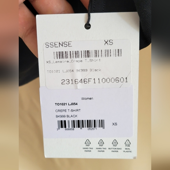 LEMAIRE-Black Scoop Neck T-Shirt - Picture 9 of 9